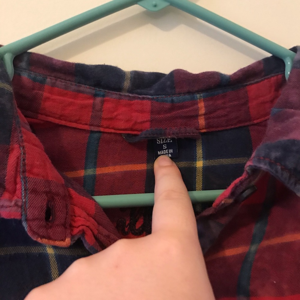 FLANNEL - Picture 2 of 6